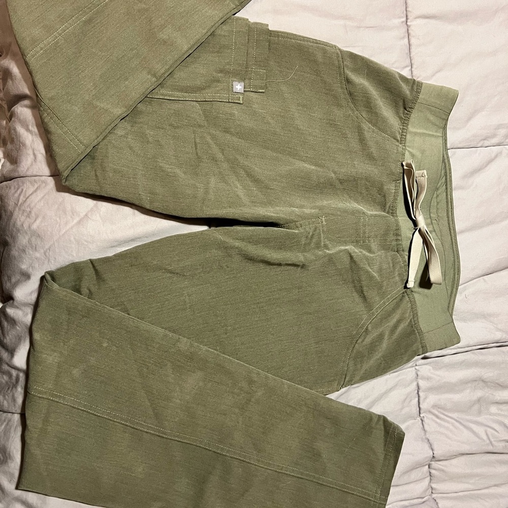 Figs scrubs XS Cade cargo scrub pant